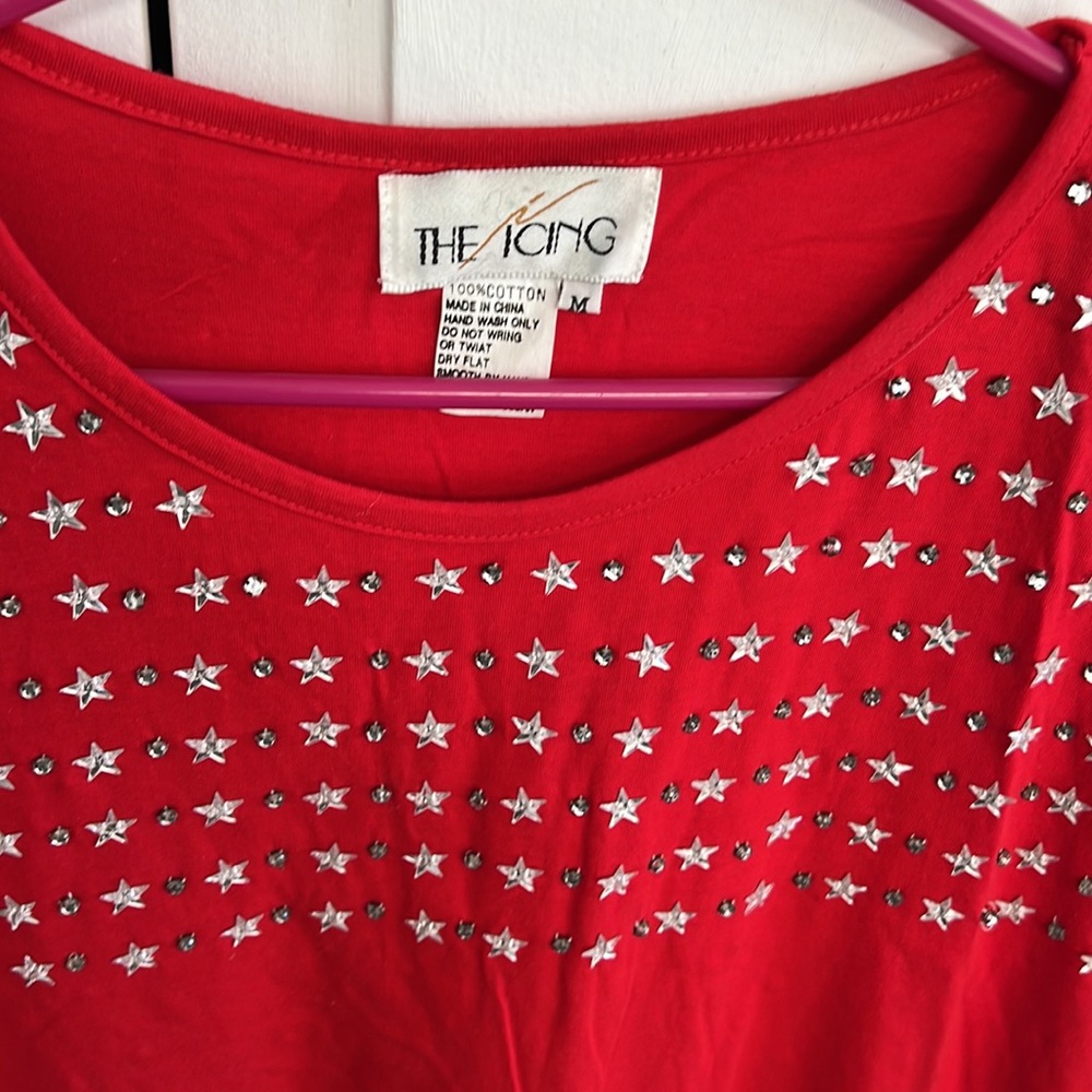 Red Icing Oversized Rhinestone T - Picture 2 of 4